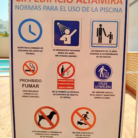 Terraza Acogedora , Piscina , Parking, Aire Acondicionado Lägenhet El Campello